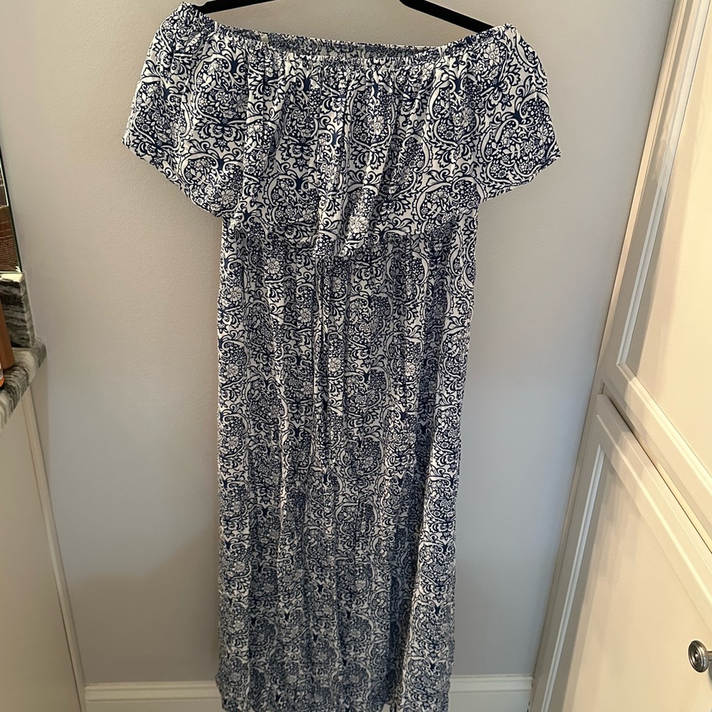 NWOT Blue and white off the shoulder maxi dress